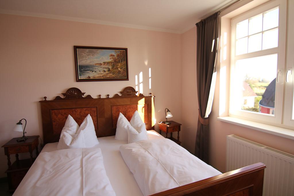 Hotel Zum Strandlaufer Ahrenshoop Szoba fotó