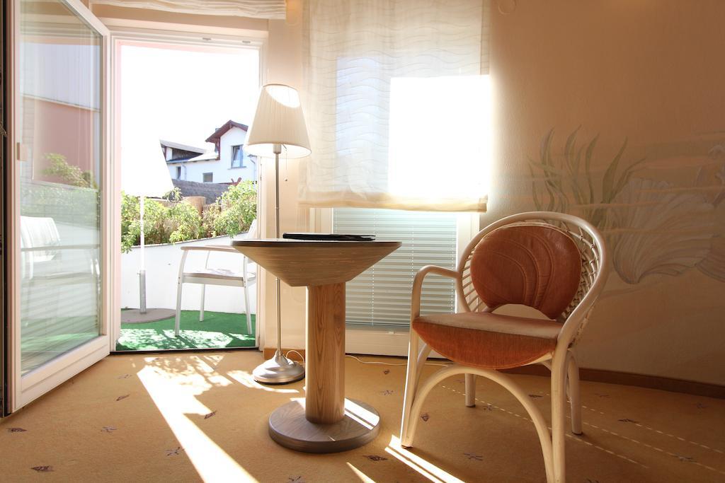 Hotel Zum Strandlaufer Ahrenshoop Szoba fotó